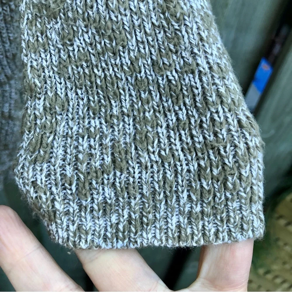 Banana Republic Cotton Nubbly Cardigan - Picture 9 of 10